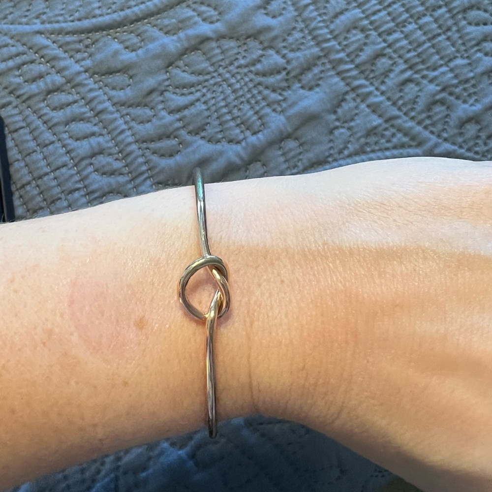 Rose gold bracelet